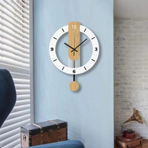 Horloge Murale avec Balancier